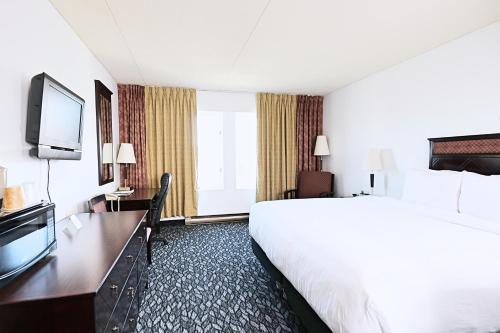 LELUX Hotel in Montreal (QC) LELUX Hotel in Montreal (QC)