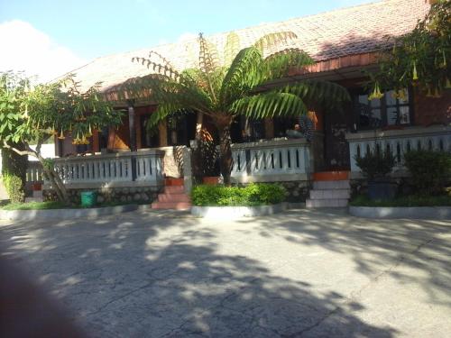 Cemara Indah Hotel in Bromo Cemara Indah Hotel in Bromo