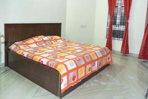 3-BR apartment for 6 guests, by GuestHouser
3-BR apartment for 6 guests, by GuestHouser