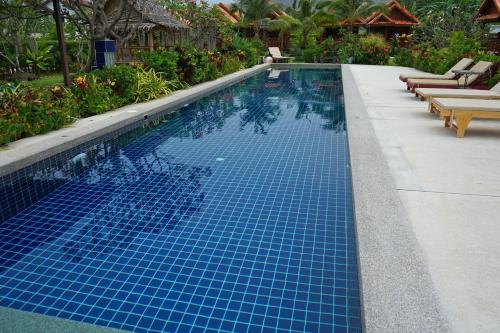 Swimming pool, Thai House Resort in Khao Tao Swimming pool, Thai House Resort in Khao Tao