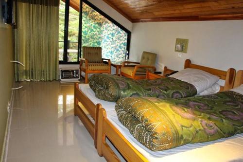 This photo about Green Retreat shared on HyHotel.com