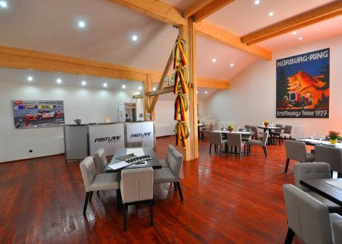 Étterem, Fast Lane Hotel in Barweiler Étterem, Fast Lane Hotel in Barweiler