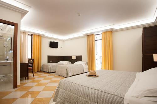 Albergo del Golfo in Historical Center Albergo del Golfo in Historical Center