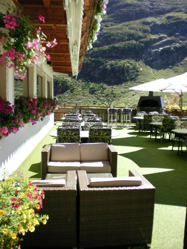 شرفة/ تراس, Gasthof Geierwallihof Klotz Konrad KEG in Vent شرفة/ تراس, Gasthof Geierwallihof Klotz Konrad KEG in Vent