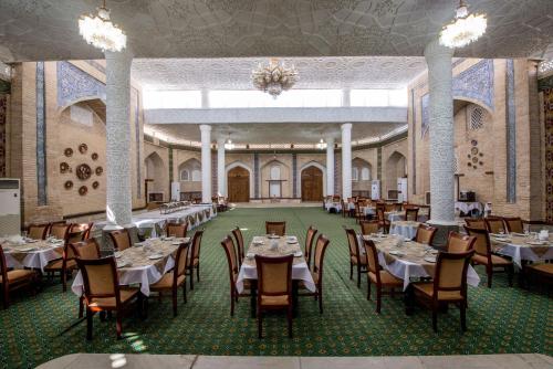 Orient Star Khiva Hotel- Madrasah Muhammad Aminkhan 1855 in 希瓦 Orient Star Khiva Hotel- Madrasah Muhammad Aminkhan 1855 in 希瓦