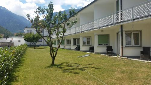 Kert, Motel des Sports Martigny in Martigny Kert, Motel des Sports Martigny in Martigny