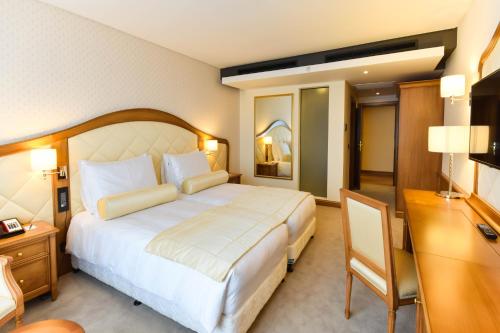 Hotel 2 Fevrier, Lome in Lome Hotel 2 Fevrier, Lome in Lome
