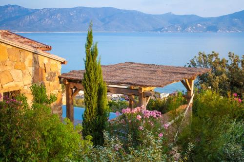 This photo about Domaine Arcobiato shared on HyHotel.com