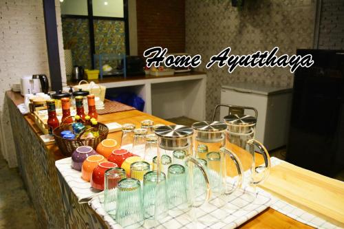 Ételek és italok, 22 négyzetméteres, 5 hálószobás, 7 saját fürdőszobával rendelkező Apartman Ban Pom területén (Home Ayutthaya) in Ban Pom Ételek és italok, 22 négyzetméteres, 5 hálószobás, 7 saját fürdőszobával rendelkező Apartman Ban Pom területén (Home Ayutthaya) in Ban Pom