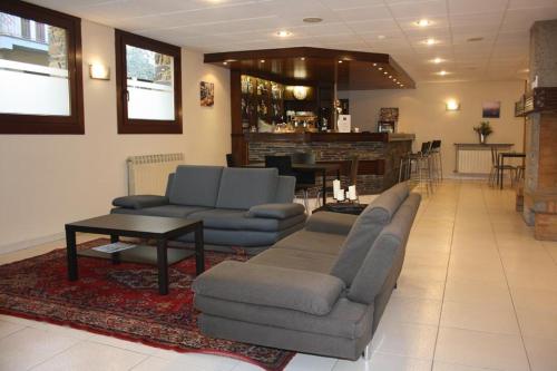 Pub/Ruang Rehat, Xalet Besoli in Mas de Ribafeta Pub/Ruang Rehat, Xalet Besoli in Mas de Ribafeta