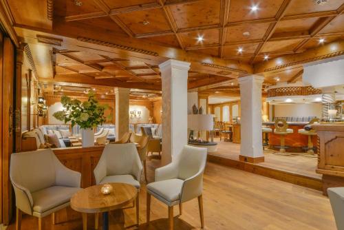 gedeelde lounge/tv-ruimte, Doerr Landhotel & Spa in Bad Laasphe gedeelde lounge/tv-ruimte, Doerr Landhotel & Spa in Bad Laasphe