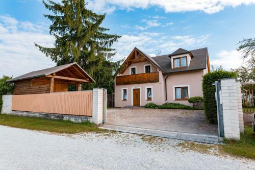 A szálláshely kívülről, Apartmány Sen (Apartmany Sen) in Domanin A szálláshely kívülről, Apartmány Sen (Apartmany Sen) in Domanin