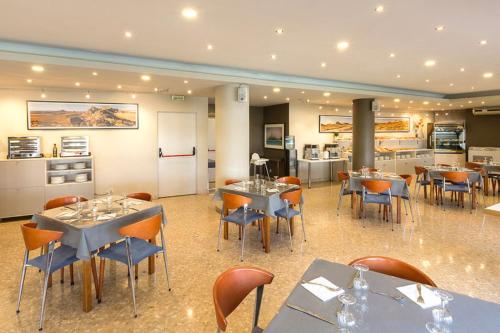 Food and beverages, Hotel Santamaria in Tudela Food and beverages, Hotel Santamaria in Tudela