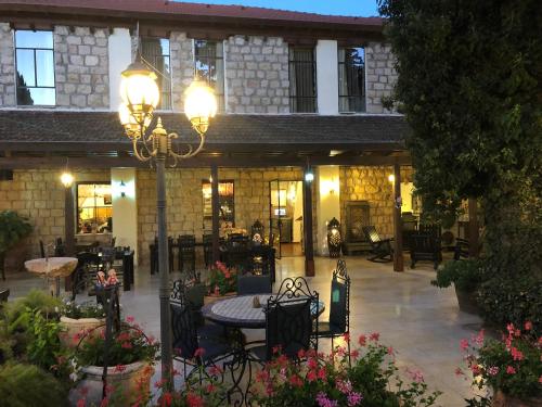 Entrance, Beit Shalom Historical boutique Hotel in Metula Entrance, Beit Shalom Historical boutique Hotel in Metula