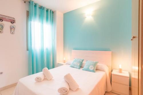 Hill apartment (6 pax) con piscina y padel