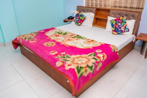 Minimal boutique room, by GuestHouser
Minimal boutique room, by GuestHouser