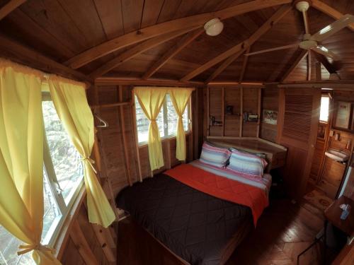 Green Valley Inn in Mount Hope Green Valley Inn in Mount Hope