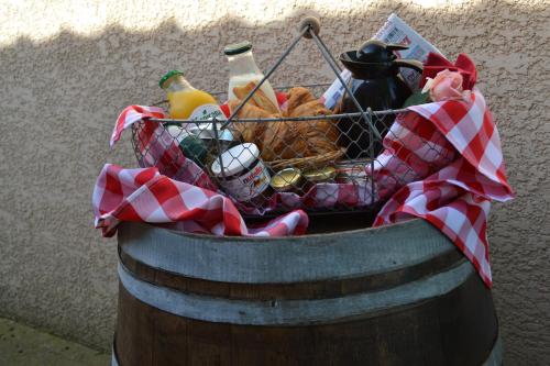 Food and beverages, Le Paddock des Caloges in Le Tilleul Food and beverages, Le Paddock des Caloges in Le Tilleul