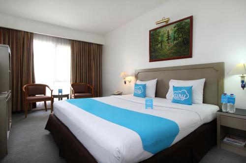 This photo about Airy Braga Lembong 21 Bandung shared on HyHotel.com