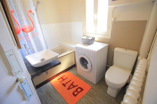 Baño, Nice apartment 10 minutes from Paris in Meudon Baño, Nice apartment 10 minutes from Paris in Meudon