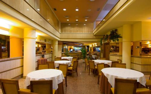 Restaurant, Hotel San Antonio in Albacete Restaurant, Hotel San Antonio in Albacete