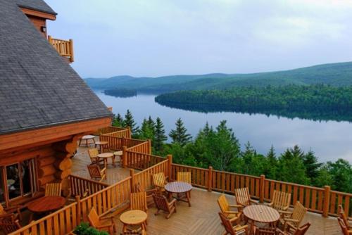 Erkély/terasz, Sacacomie Hotel et Spa in Saint-Alexis-Des-Monts (QC) Erkély/terasz, Sacacomie Hotel et Spa in Saint-Alexis-Des-Monts (QC)