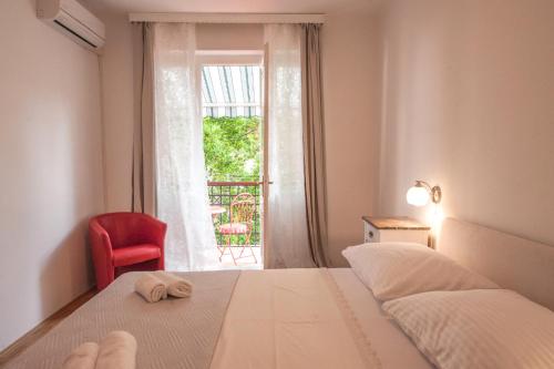 Central Garden View Home