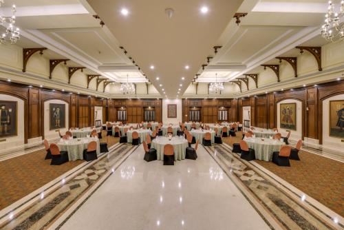 Конференц-зал / бальні зали, The LaLiT Golf & Spa Resort Goa in Goa Конференц-зал / бальні зали, The LaLiT Golf & Spa Resort Goa in Goa