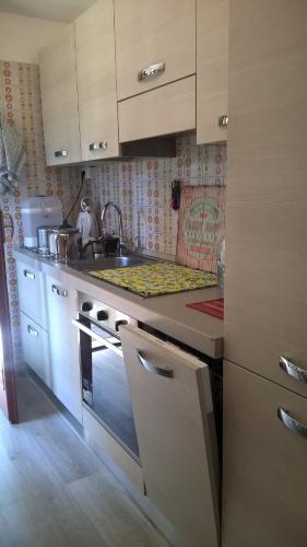 Kitchen, Casa Vacanze "Al Faro" in Brunate Kitchen, Casa Vacanze "Al Faro" in Brunate