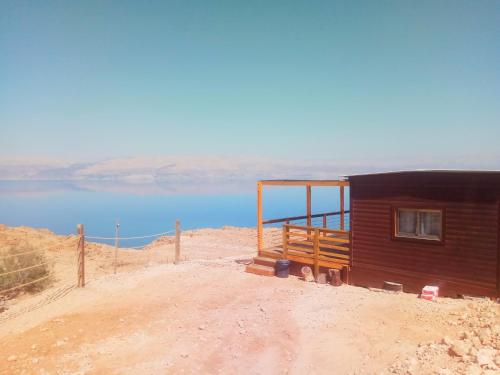 The Cliff Cabin At Metzoke Dragot Metsoke Dragot