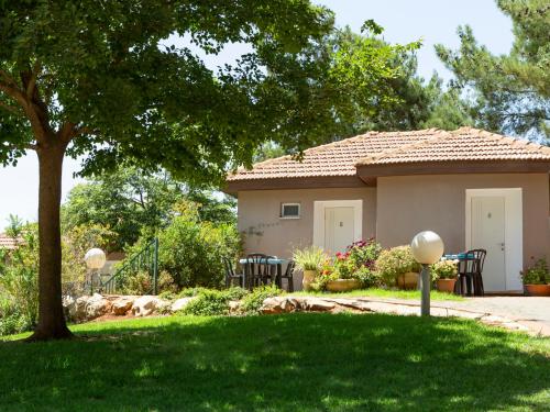 Bejárat, Kibbutz Malkiya Travel Hotel in Malkiya Bejárat, Kibbutz Malkiya Travel Hotel in Malkiya