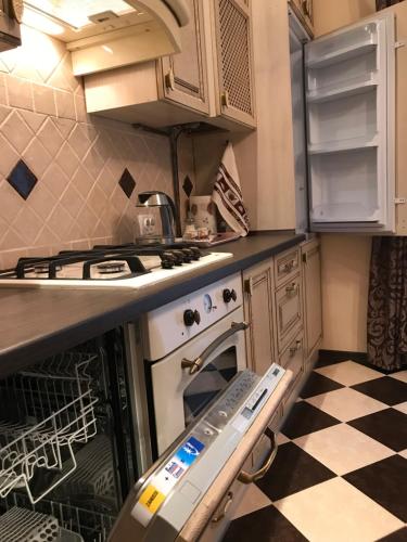 keuken, Дворівневі Апартаменти Antique in Ternopil keuken, Дворівневі Апартаменти Antique in Ternopil