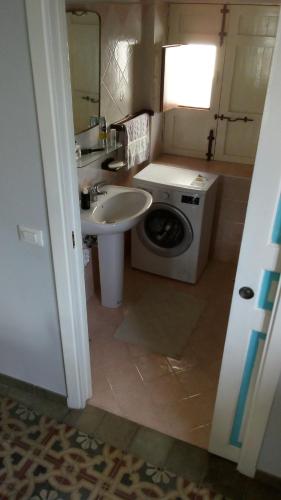 Baño, Tipica casa d'altri tempi in Furnari Baño, Tipica casa d'altri tempi in Furnari