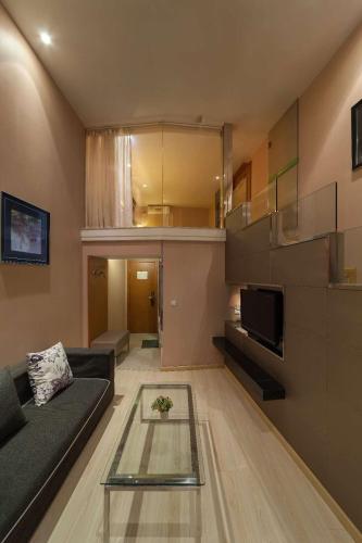 This photo about Hotel Eclair Hankou Railway Station Huaqiao Branch shared on HyHotel.com