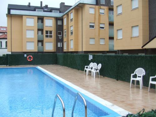 Eksterijer hotela, APARTAMENTO F EN URBANIZACION con PISCINA CENTRO DE UNQUERA-VAL DE SAN VICENTE IDEAL PAREJAS in Unquera Eksterijer hotela, APARTAMENTO F EN URBANIZACION con PISCINA CENTRO DE UNQUERA-VAL DE SAN VICENTE IDEAL PAREJAS in Unquera