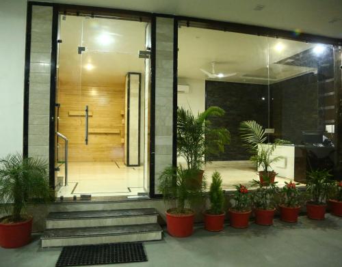 Entrada, Hotel Royal Inn in Chittorgarh Entrada, Hotel Royal Inn in Chittorgarh