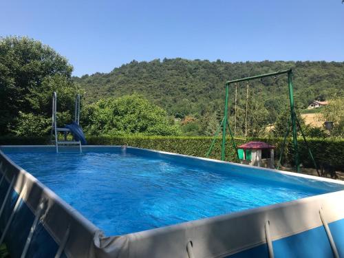 Swimming pool, L'Helleboro in Viggiù Swimming pool, L'Helleboro in Viggiù