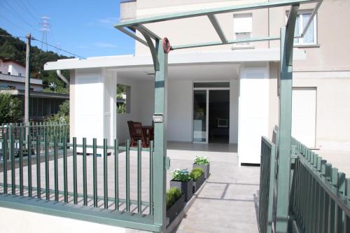 Balcony/terrace, Appartamento Prada in Endine Gaiano Balcony/terrace, Appartamento Prada in Endine Gaiano