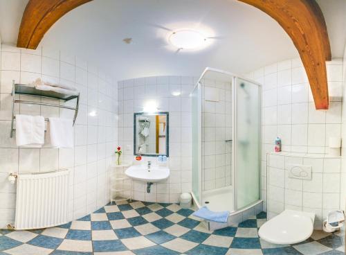 Fürdőszoba, Fruhstuckspension Zanglhof in Lannach Fürdőszoba, Fruhstuckspension Zanglhof in Lannach
