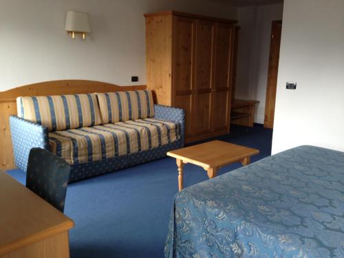 This photo about Hotel Fontana shared on HyHotel.com