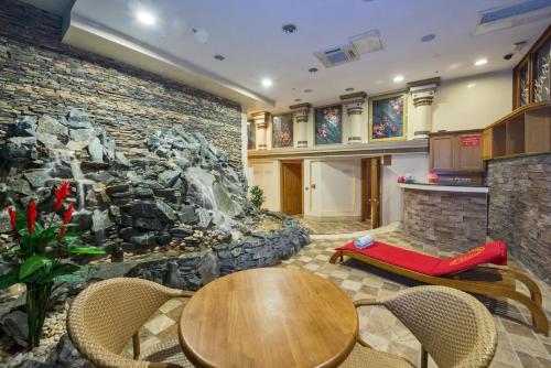 This photo about Celal Aga Konagi Metro Hotel shared on HyHotel.com