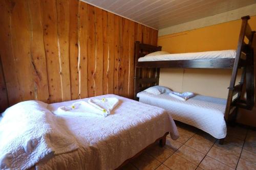 Hotel Mora's Place B&B