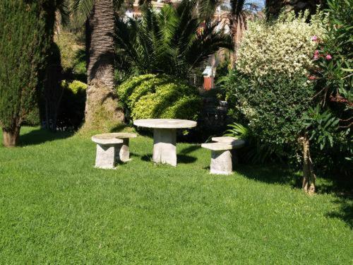 grădină, Hotel Hostal del Sol in San Feliu de Guixols grădină, Hotel Hostal del Sol in San Feliu de Guixols