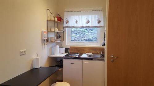 кухня, Vatnsás 10 (Vatnsas 10) in Стикишоумур кухня, Vatnsás 10 (Vatnsas 10) in Стикишоумур