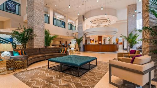 로비, 베스트 웨스턴 플러스 애틀랜틱 비치 리조트 (Best Western Plus Atlantic Beach Resort) in 마이애미 비치 (FL) 로비, 베스트 웨스턴 플러스 애틀랜틱 비치 리조트 (Best Western Plus Atlantic Beach Resort) in 마이애미 비치 (FL)