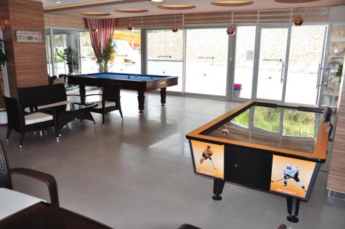 This photo about Orion Valley Home shared on HyHotel.com