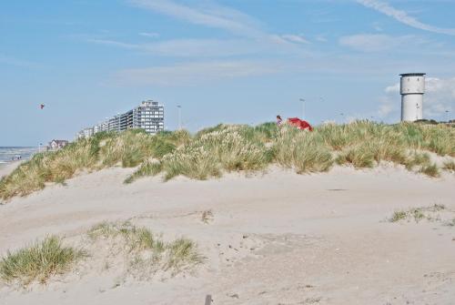 Beach, ibis budget Oostende Airport in Ostend Beach, ibis budget Oostende Airport in Ostend