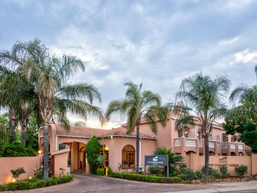 The Elegant Lodge Menlo Park Hotel