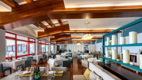Restaurant, Parador de Nerja in Nerja Restaurant, Parador de Nerja in Nerja