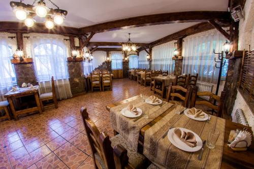 Sala bankietowa, Hotel Edem in Karagandy Sala bankietowa, Hotel Edem in Karagandy